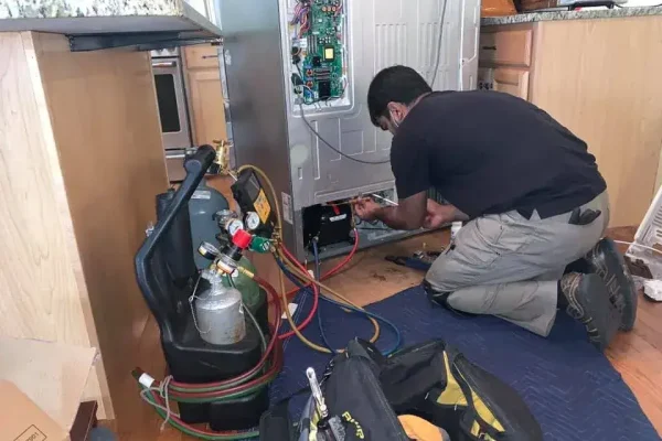 Expert refrigerator repair service in Virginia